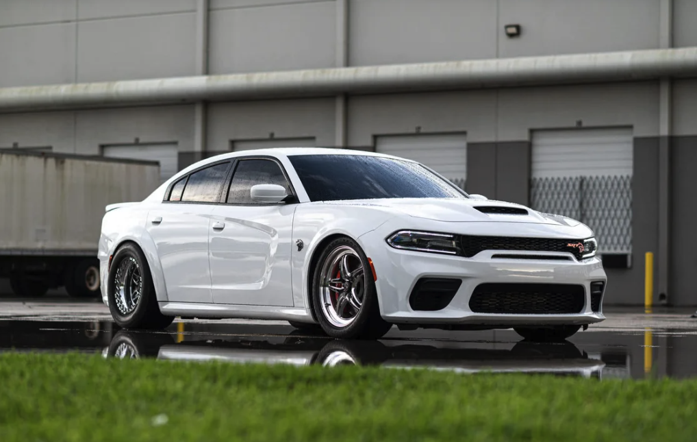 Dodge Charger SRT Hellcat